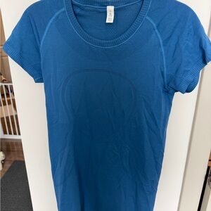 lululemon athletica swiftly Blue Short-Sleeve Tee